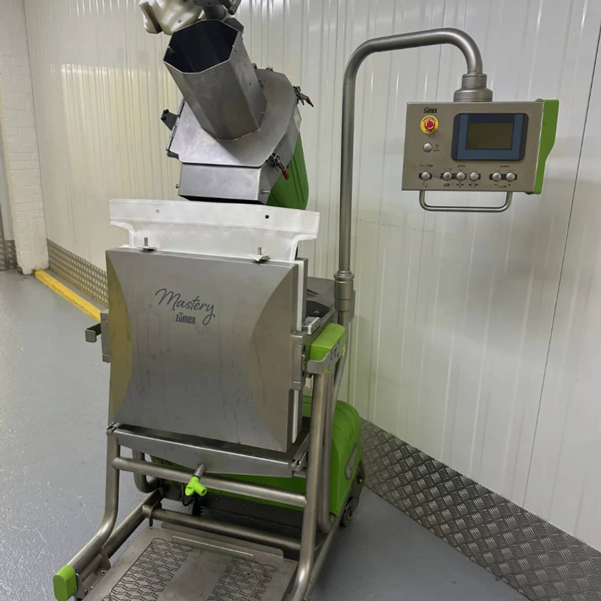 Zumex MASTERY Cold-Press Commercial Juicer