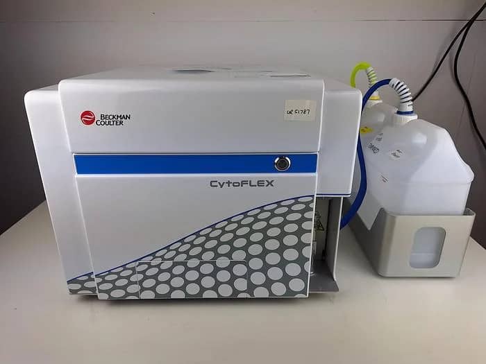 CytoFLEX A00-1-1102 Flow Cytometer