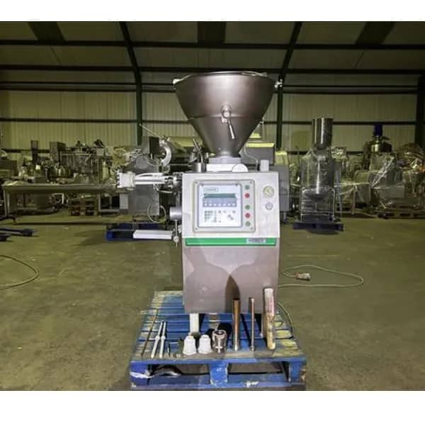 Robby With Sausage Link Attachment