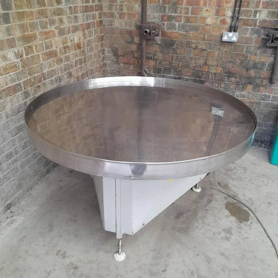 Tong Peal Stainless Steel Rotary Table