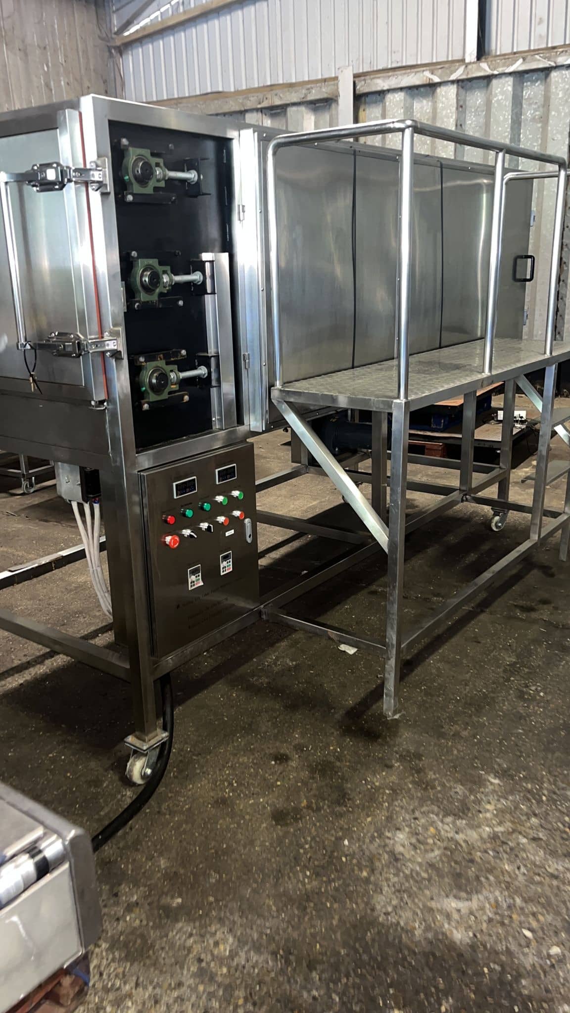 Peanut Roaster Machine with Infeed Conveyor