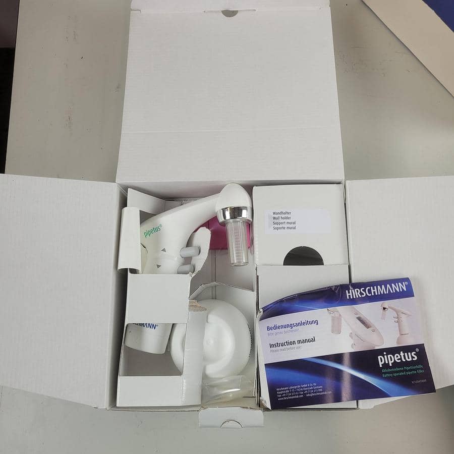 Hirshmann Pipetus Pipette Filler
