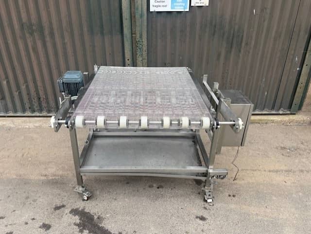 Conveyor 900mm Wire Belt