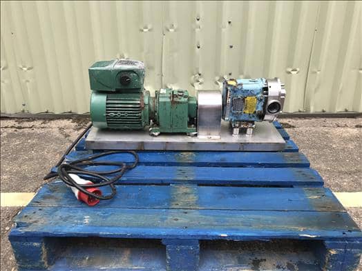 Waukesha U22 Lobe pump