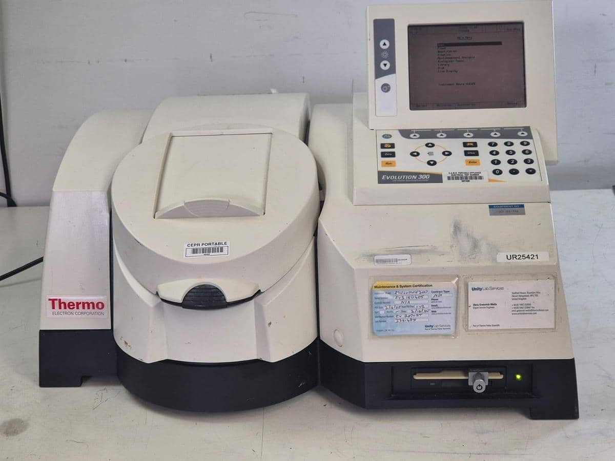 Thermo Scientific Evolution 300 UV-Visible Spectrometer