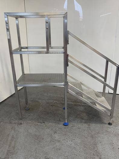 Stairs Access Platform