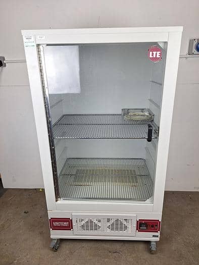 Unitemp Filtered Air Drying Cabinet
