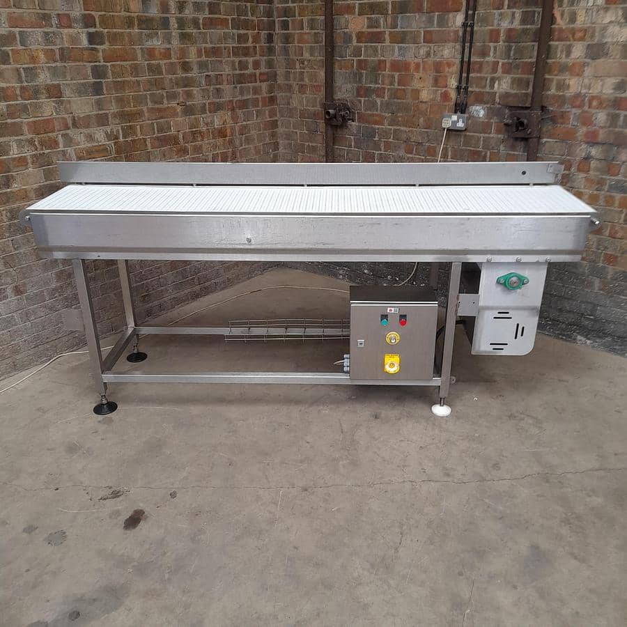 Cryovac Straight Conveyor