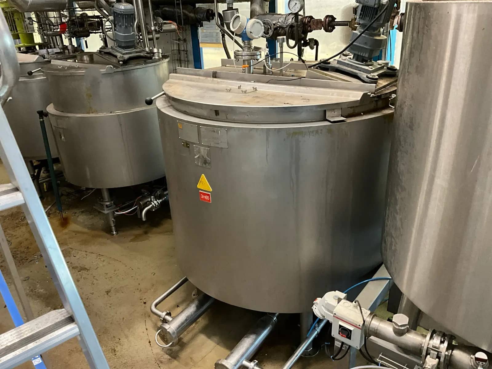 Winkworth Stainless Jacketed Tank PV1000 with Flow Meter