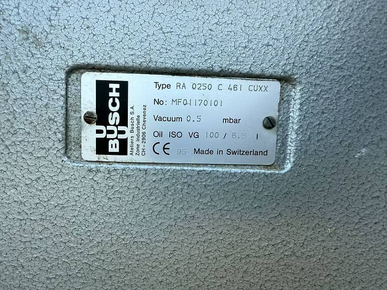 REF: MM6165 1 x Busch vacuum pump