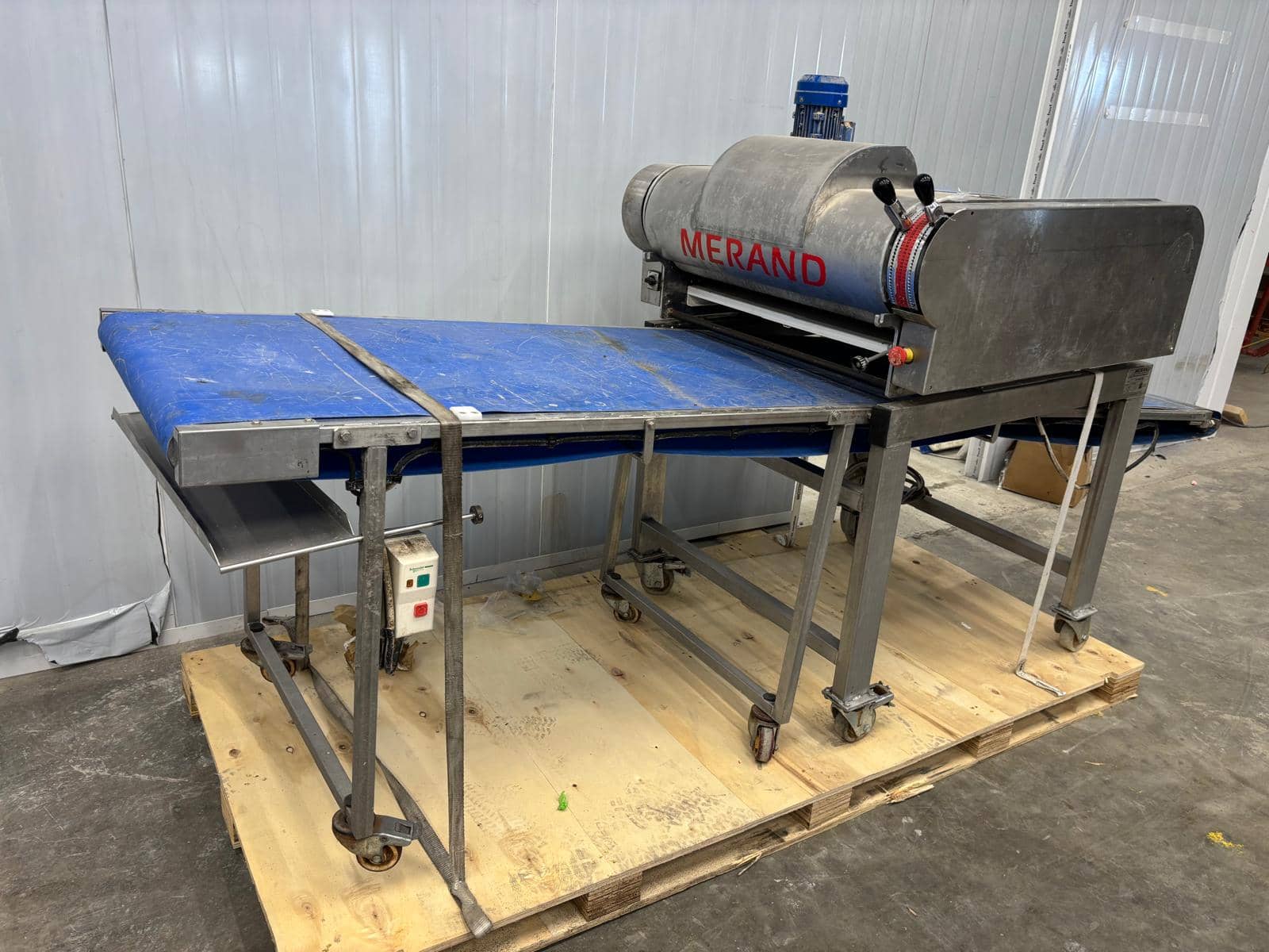 Merand Amour HV Horizontal Moulder