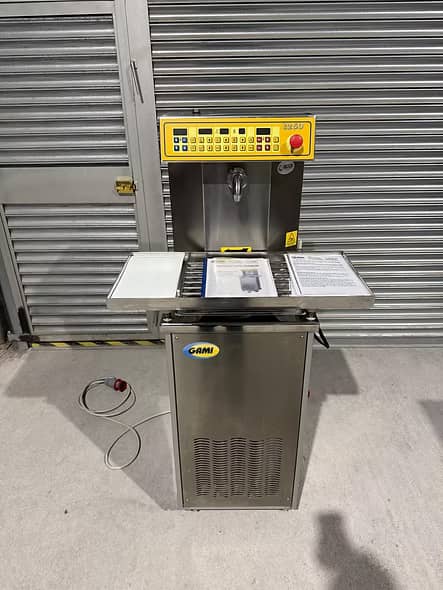 REF: MM6422 1 x Gami continuous tempering machine with vibratory table
