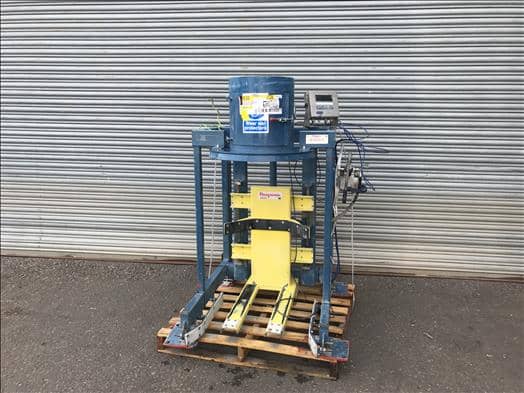 Flexicon SPL10 x Bin weigher