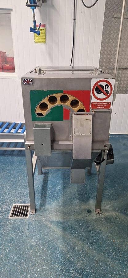Francis Overall Carrot Baton Machine