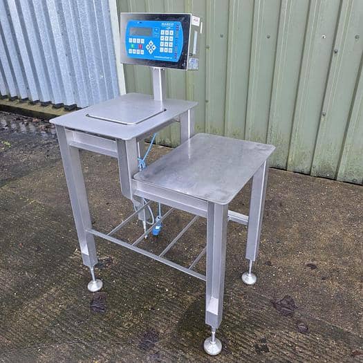 D115740 Weigh Table