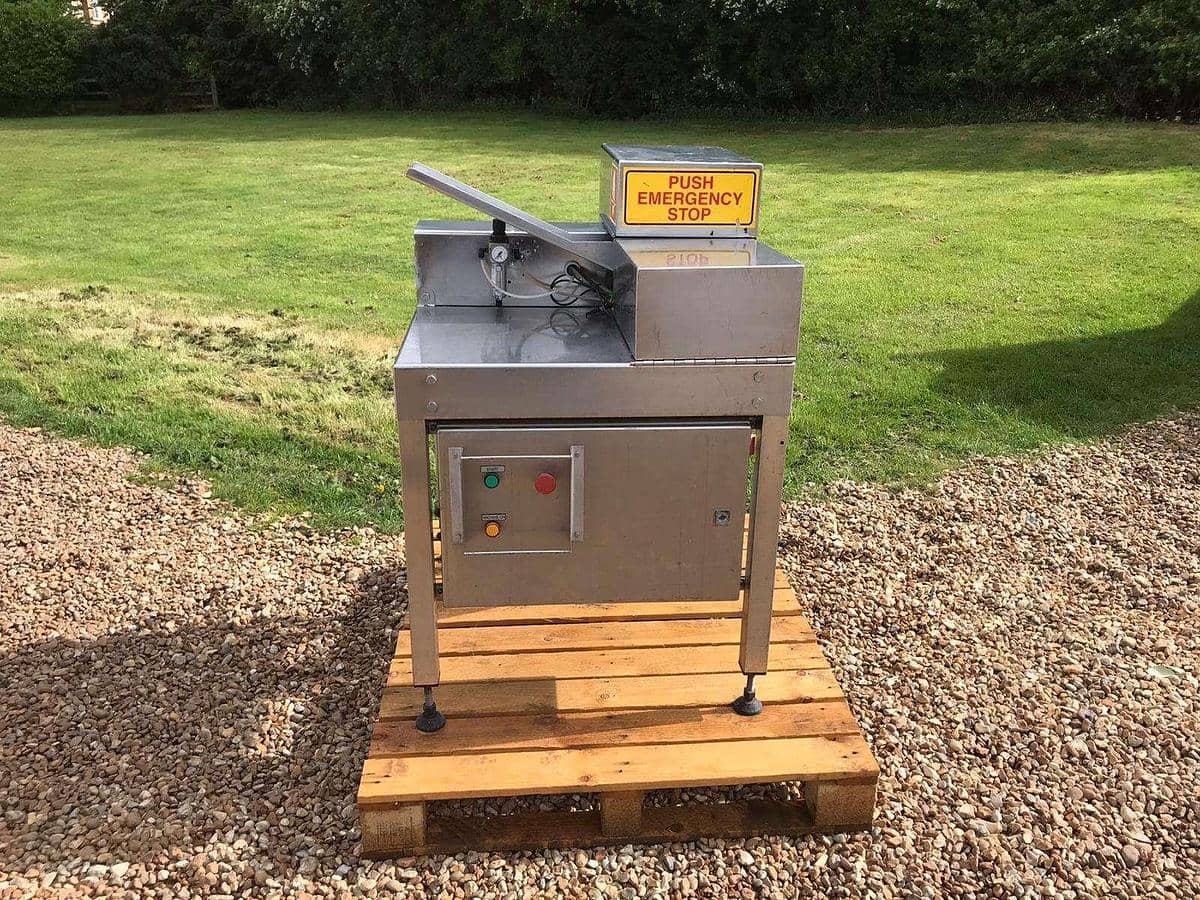 Carrot Chateau Machine