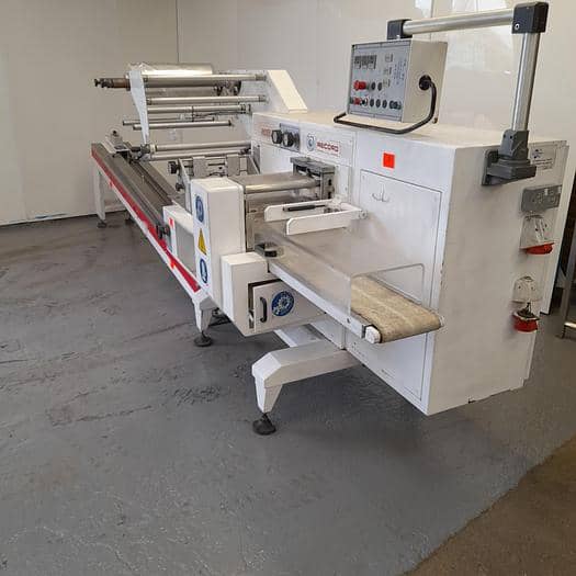 Record Panda 2000 Flow Wrapper