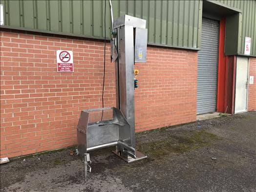Scaniro L10 tote bin hoist