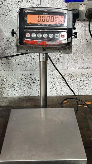 Storm 190 Digital Scales