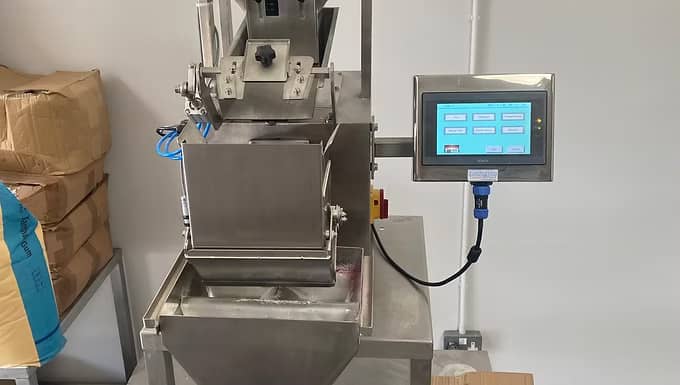 Langhi Sistemi Srls single-head linear weigher. Model – LS RCT1