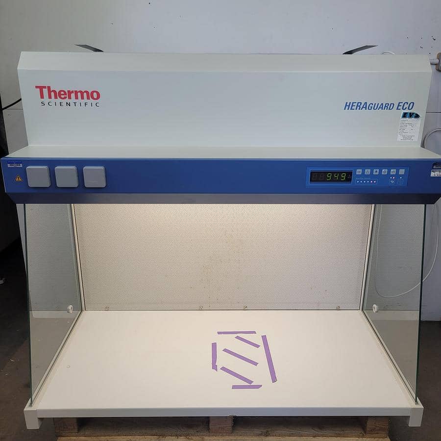 Thermo Scientific Heraguard ECO 1.2 Laminar Flow Clean Bench