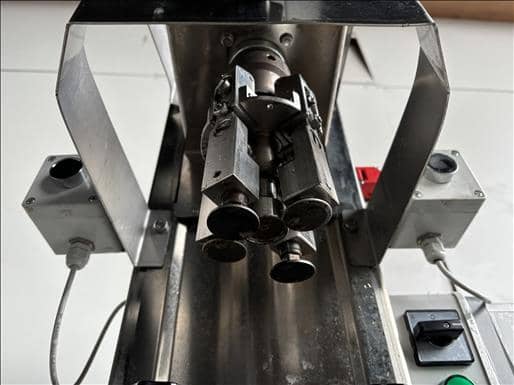 MEP AVT400 Capping machine