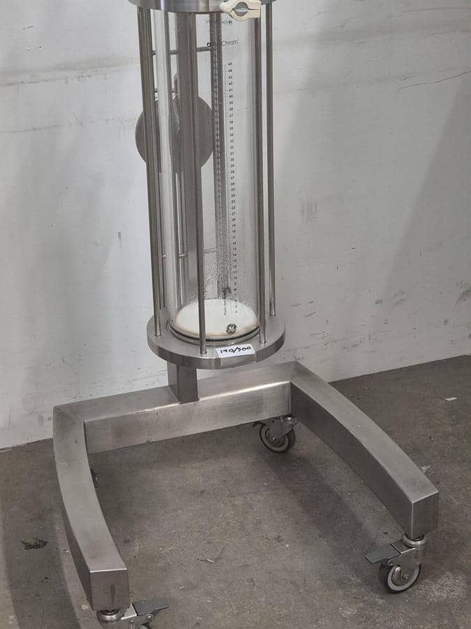 Axichrom 140/300 chromatography column