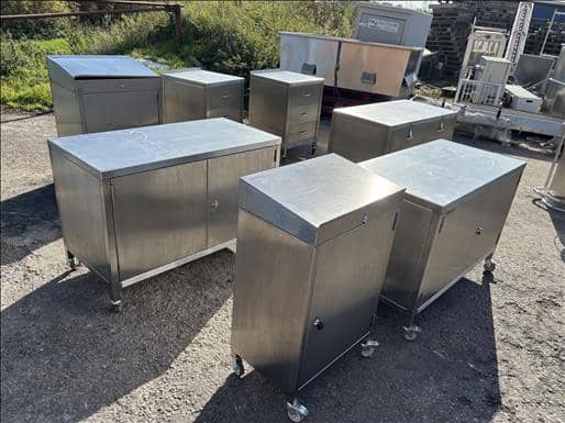 Teknomek Stainless cabinets