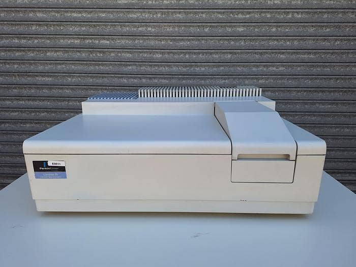 PerkinElmer Lambda 35 Spectrophotometer