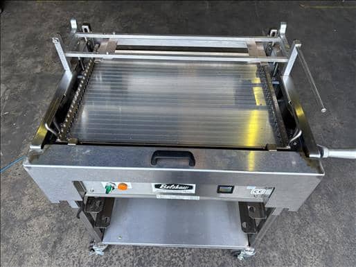 Belshaw HI18F Icer Icing machine