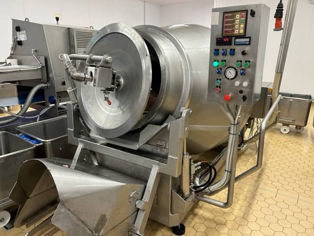 RMF Vacuum Tumbler 1250 ltr & Tote Bin Loader