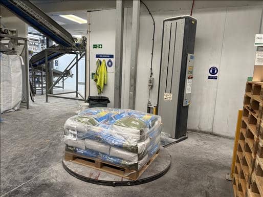 Siat WS320L1 Pallet wrapper