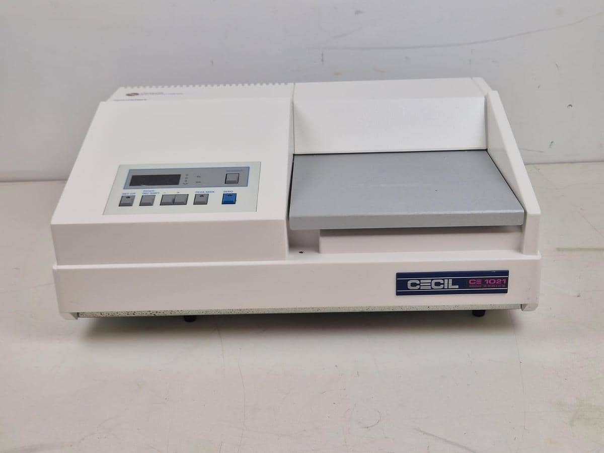 Cecil CE1021 Spectrophotometer