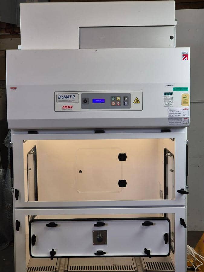 Biomat 2 1200EXH Class 11 Safety Cabinet