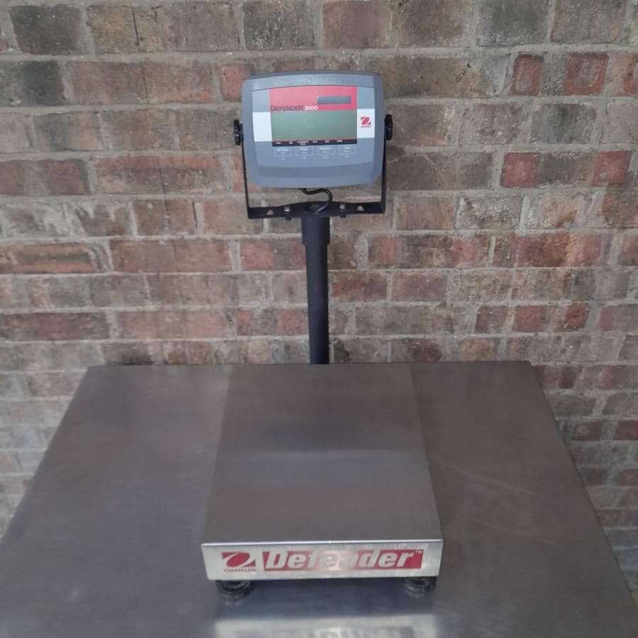 OHaus Defender 3000 Table Top Scales