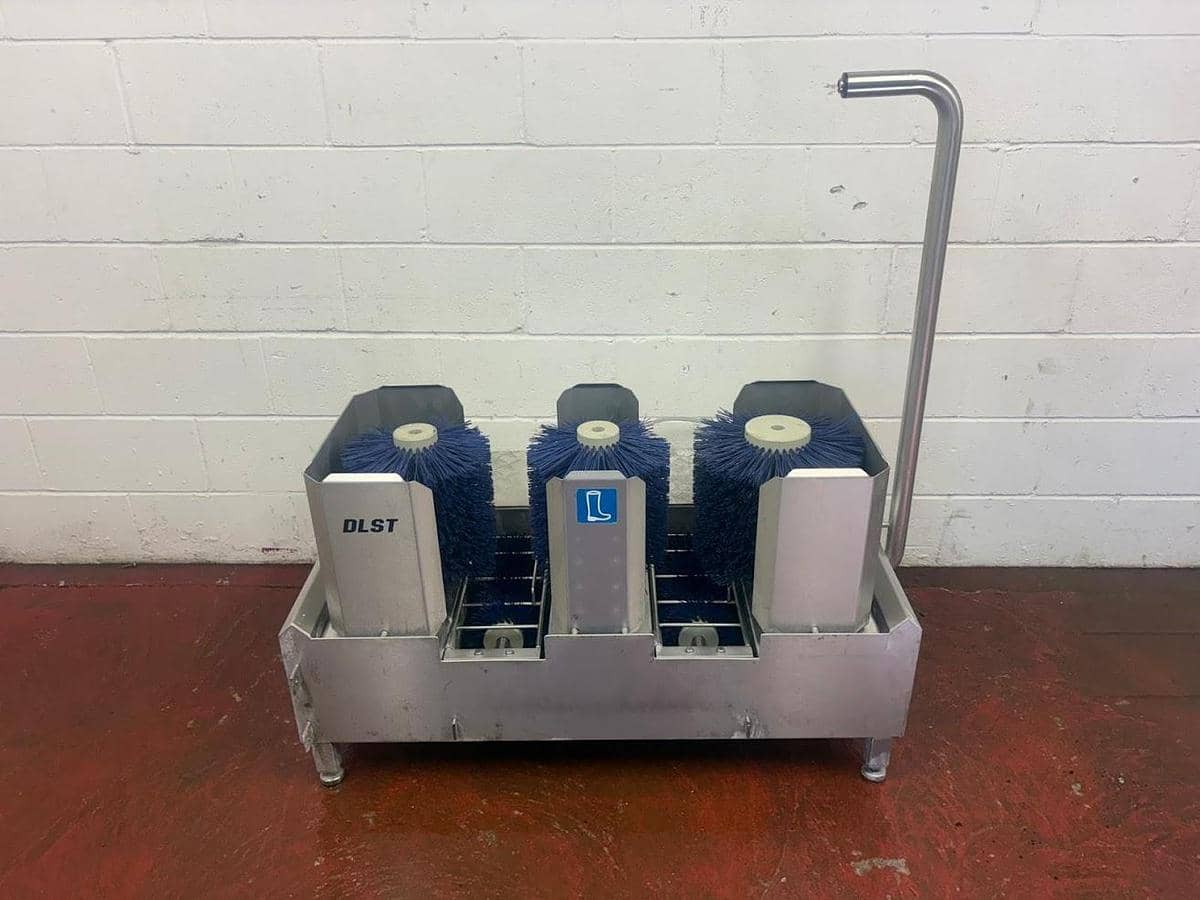 BOOT WASHER