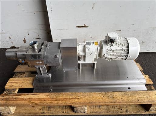 SPX TW2 Lobe Pump