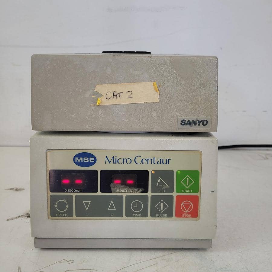 MSE Sanyo MSB010. CX2. 5 Microcentrifuge