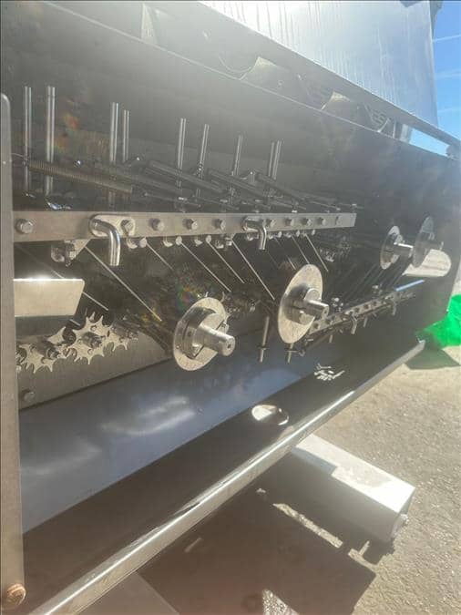 Baader IS609 Descaling machine