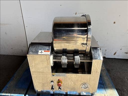 Radirek BVRJ30 Tabletop tumbler