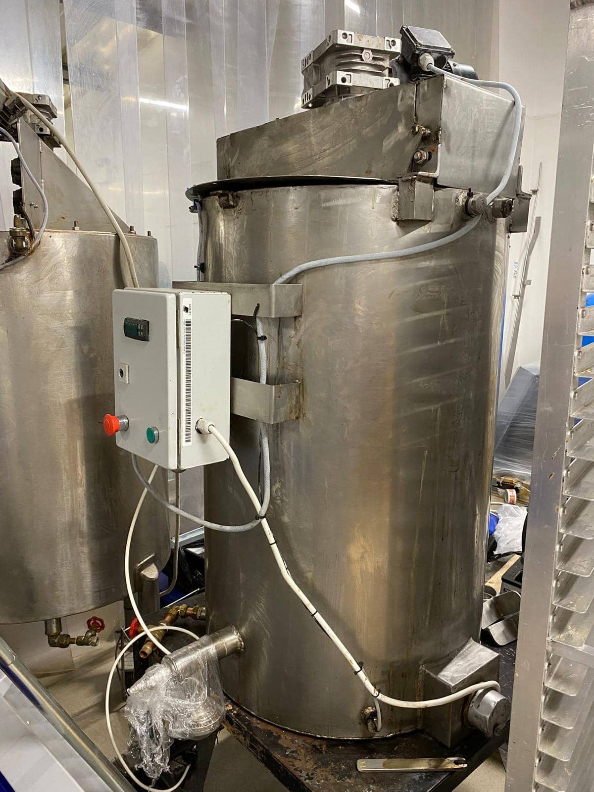 Heated Chocolate Melting & Mixing Tank