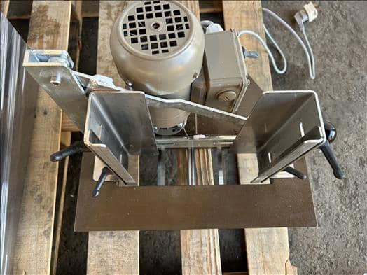 Dedy Chocolate shavings machine