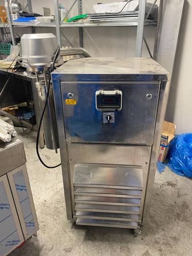 Lister-Kuhlung KL 2,7 PS VA T K Z milk cooler