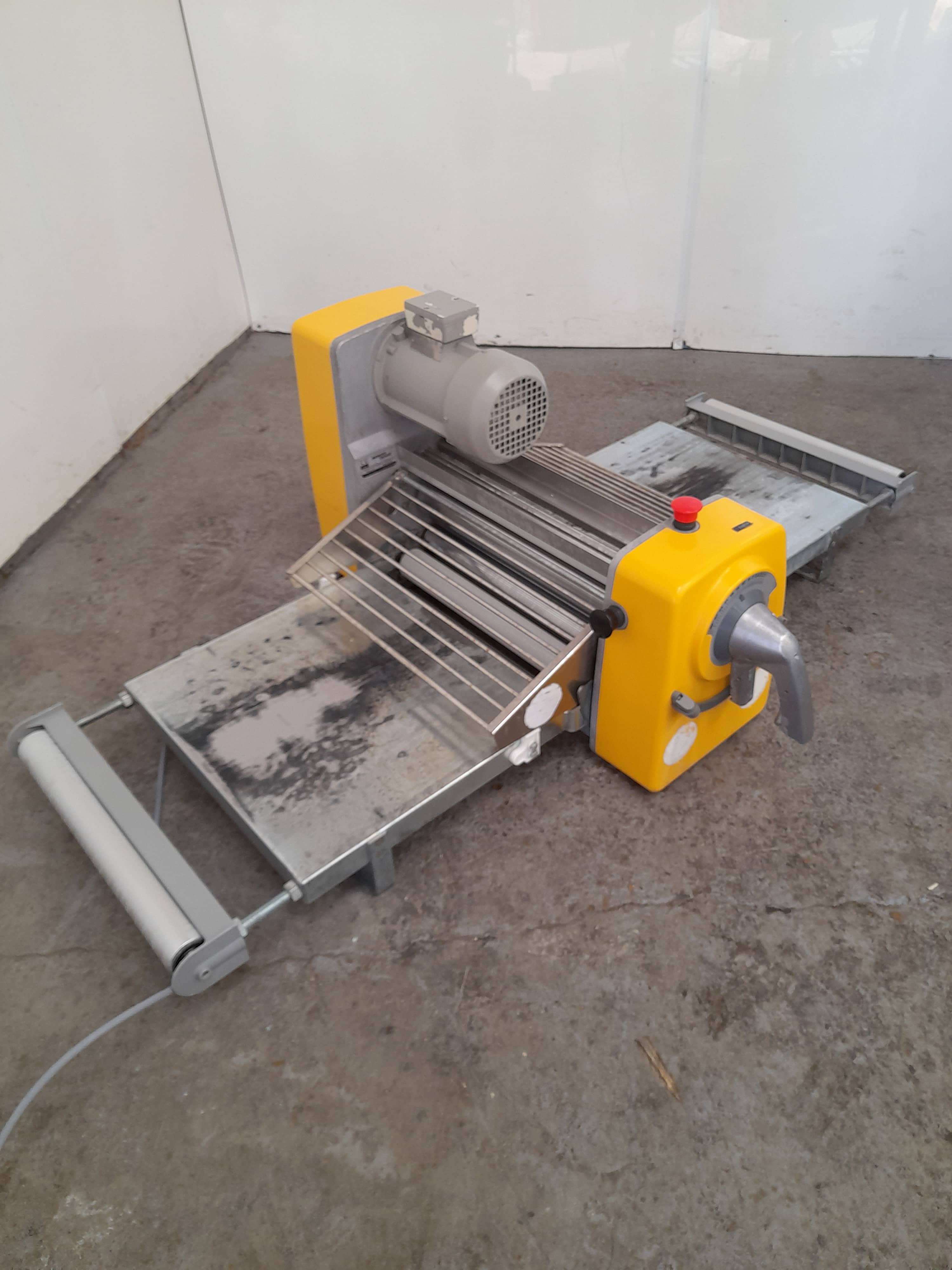 Rondo Doge STM 513 Pastry Sheeter