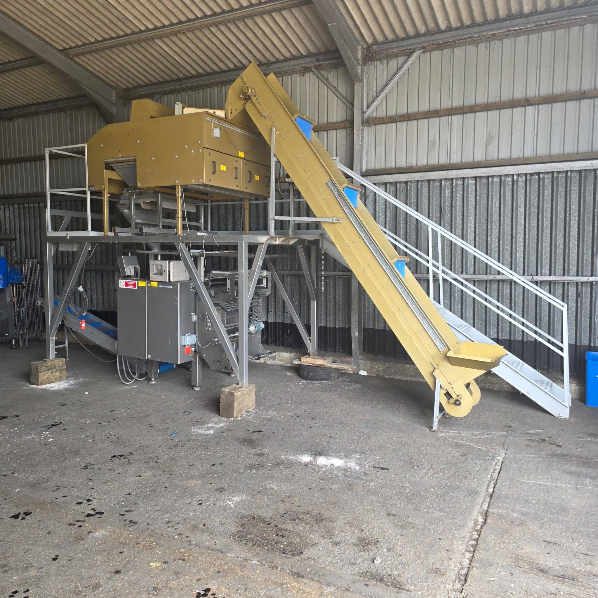 COMPLETE LINE: Affeldt Bagging Line