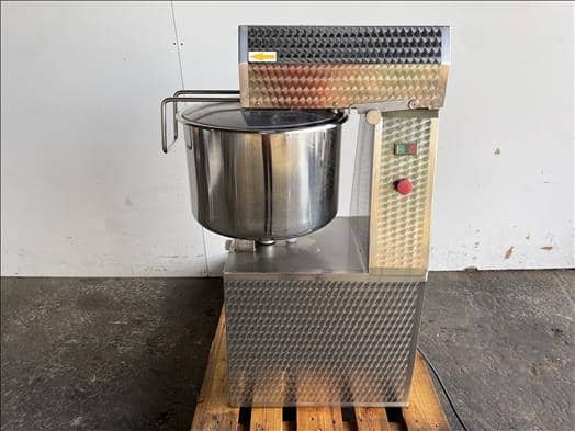 Debotec A-50 mixer