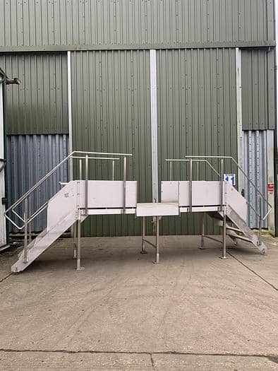 Walk-way Gantry
