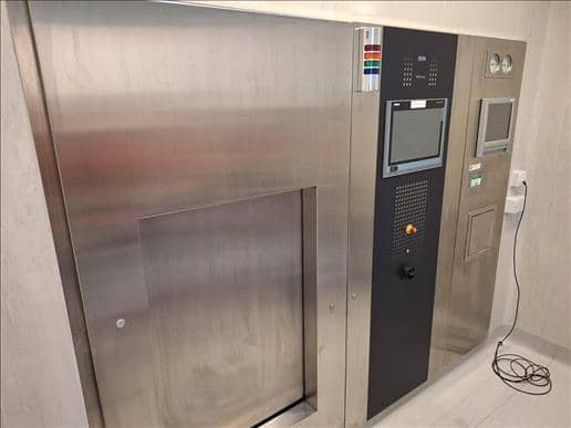 MMM Group Vakulab HL Medical Autoclave