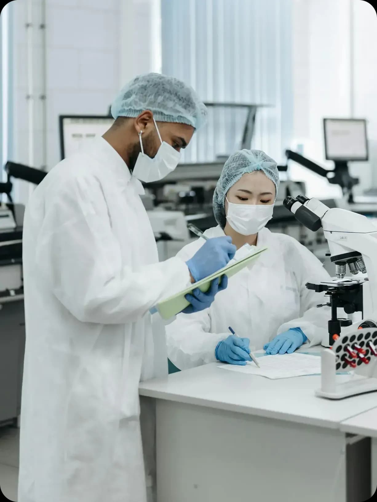 Labs, Biotech & Pharma