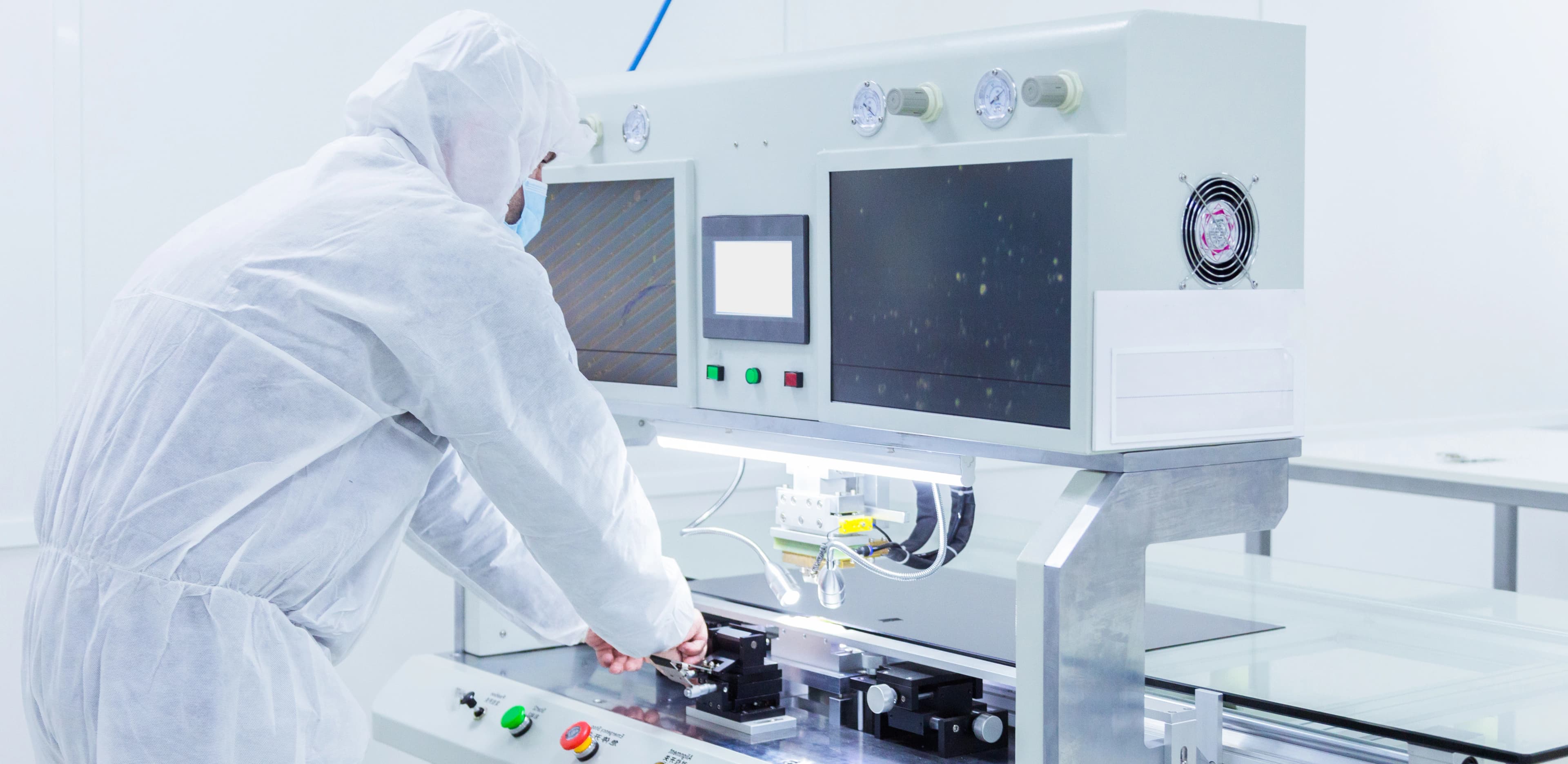 Maximizing Laboratory Productivity with Advanced Automation Workstations